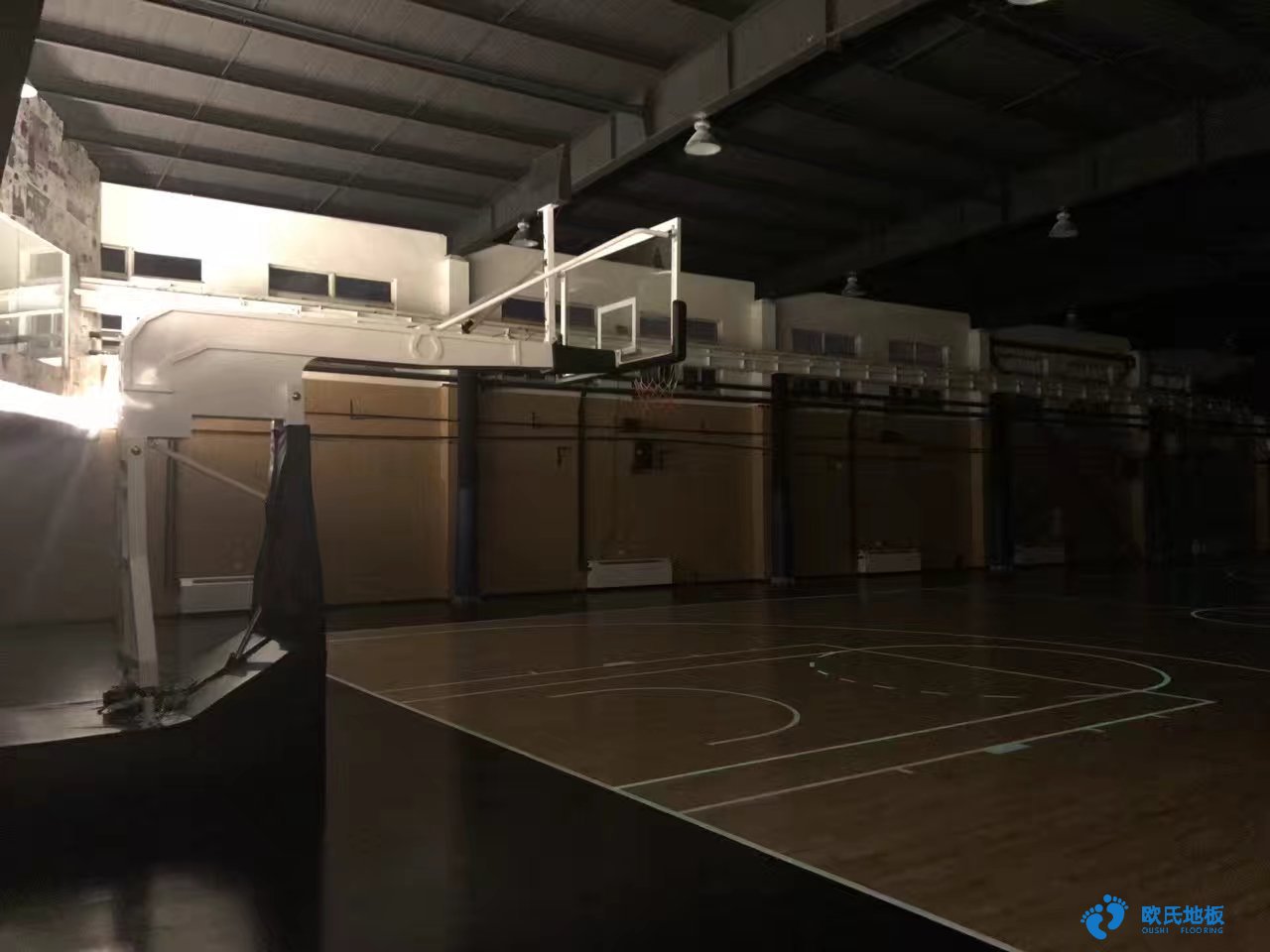 扎蘭屯室內(nèi)運(yùn)動木地板價(jià)錢