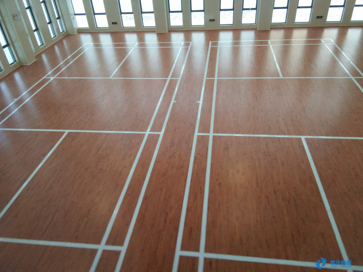 長春籃球木地板、羽毛球運(yùn)動(dòng)木地板生產(chǎn)廠家