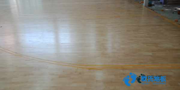 學(xué)校運(yùn)動(dòng)場(chǎng)館木地板施工方案