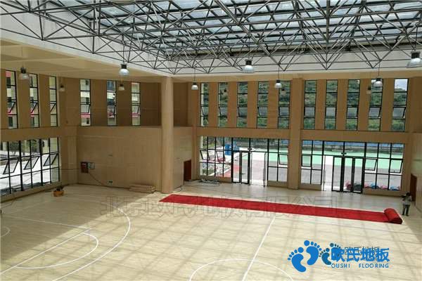 學(xué)?；@球場地木地板沖擊測試