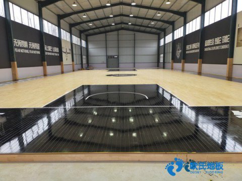 學(xué)?；@球場館木地板耐磨度