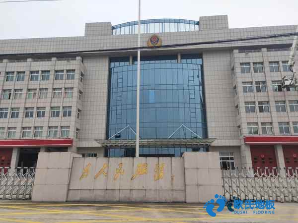 學?；@球場館木地板的常用尺寸