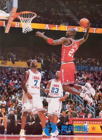 學(xué)?；@球地板減震技術(shù)