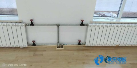 學(xué)?；@球場館地板用什么材料好