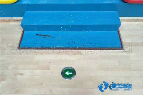 學(xué)?；@球場(chǎng)地地板防潮層