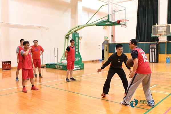 較好的籃球運(yùn)動(dòng)木地板等級劃分