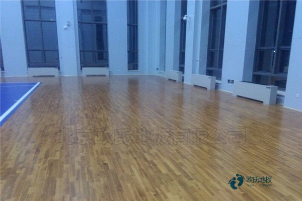 優(yōu)惠的體育運(yùn)動(dòng)木地板環(huán)保嗎