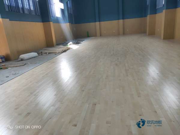 用什么運(yùn)動木地板防震