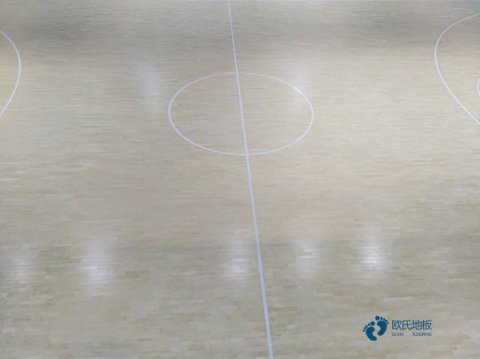 體育場地木地板價(jià)格是多少