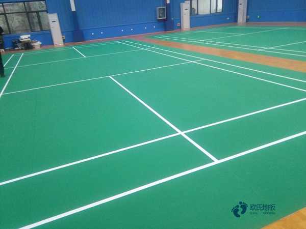 楓木體育場(chǎng)館木地板排行3