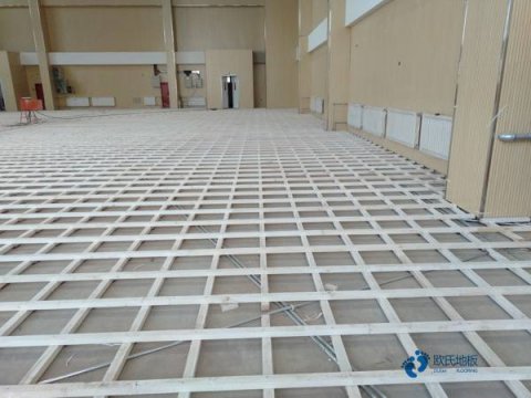 彈性體育場(chǎng)館木地板品牌