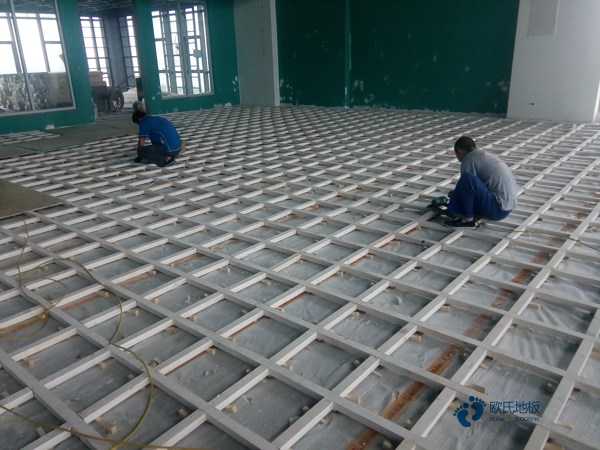 定做運(yùn)動(dòng)場(chǎng)地板哪個(gè)牌子比較好1