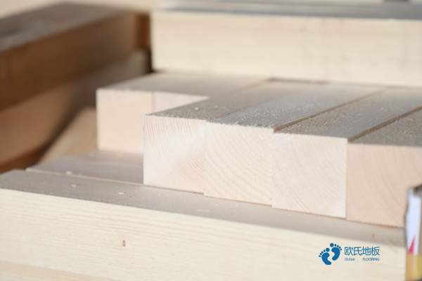 定做運(yùn)動(dòng)籃球地板哪個(gè)牌子較好2