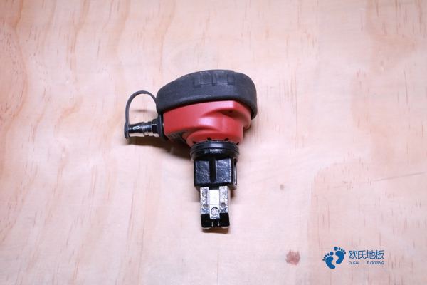 購買籃球運(yùn)動(dòng)木地板品牌有哪些1